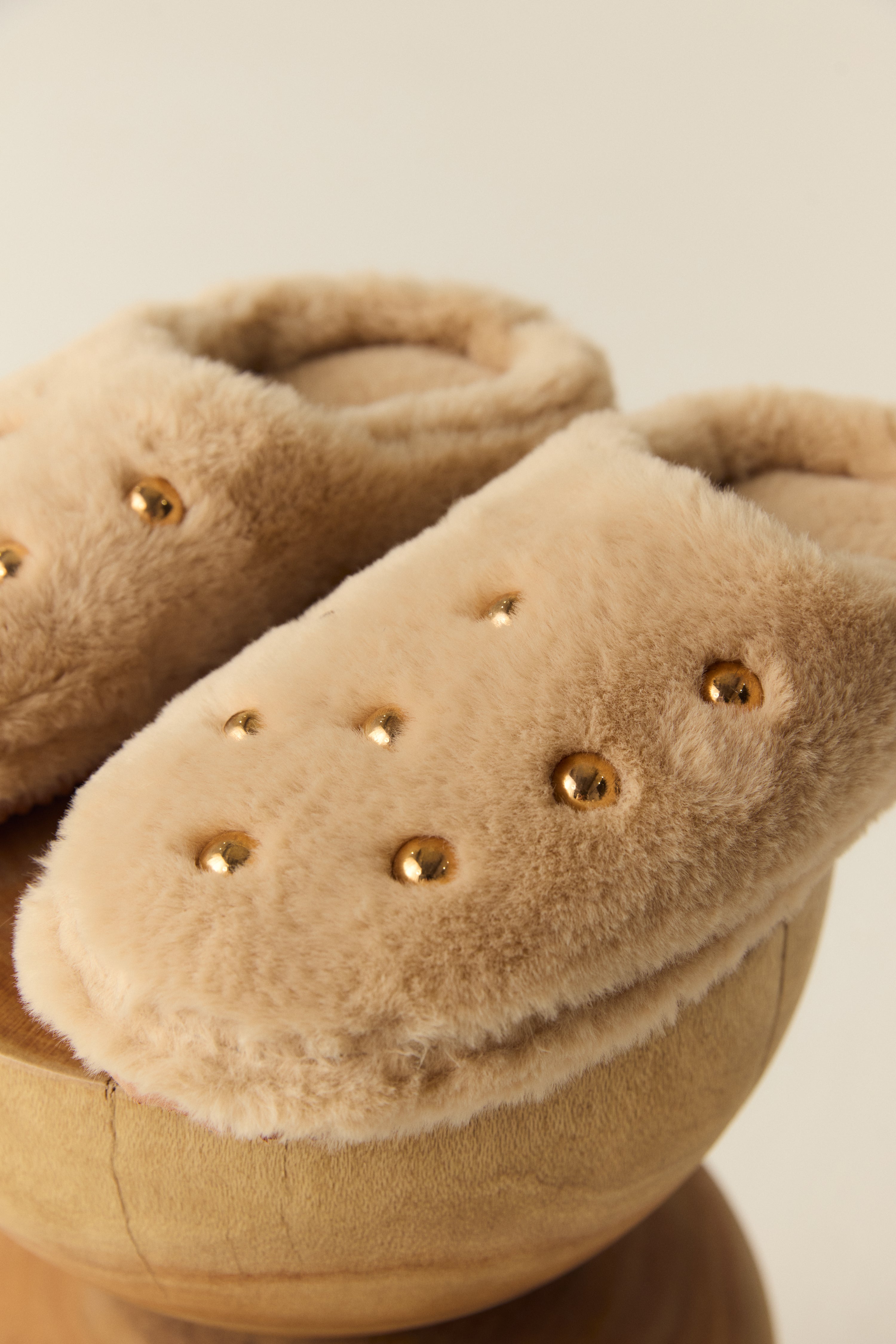 PANTUFLON HADAR BEIGE