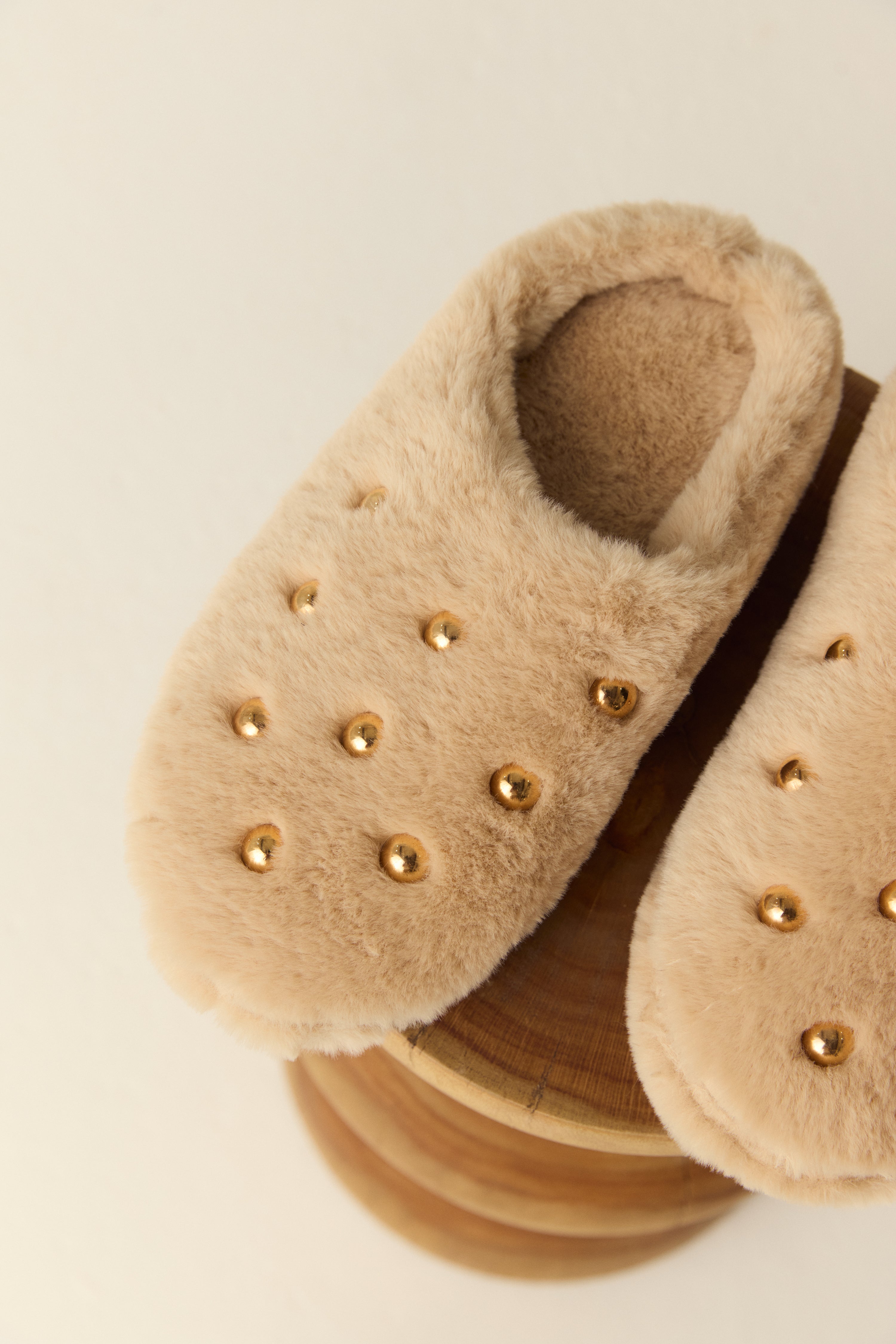 PANTUFLON HADAR BEIGE