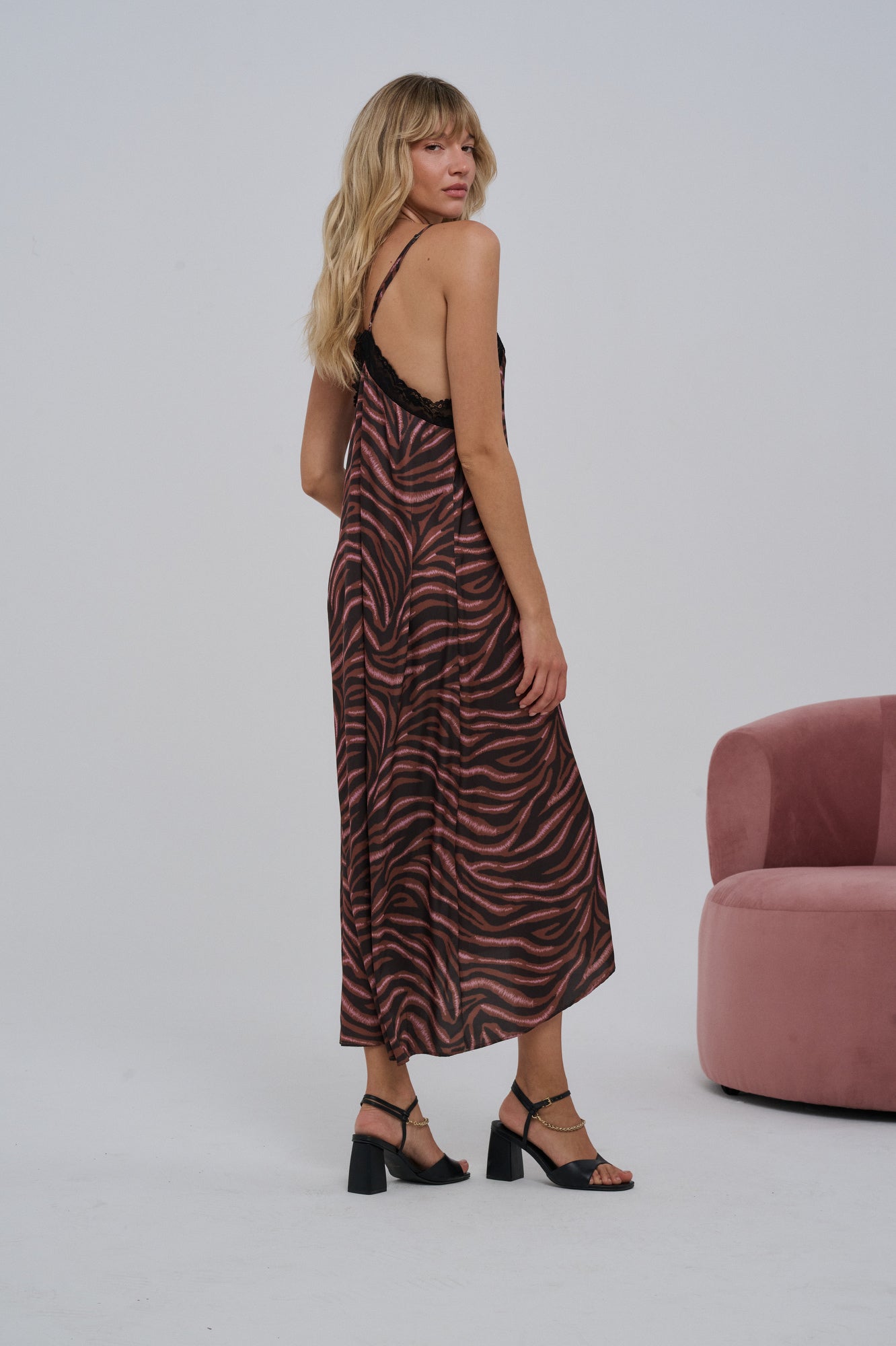 VESTIDO ILUKA