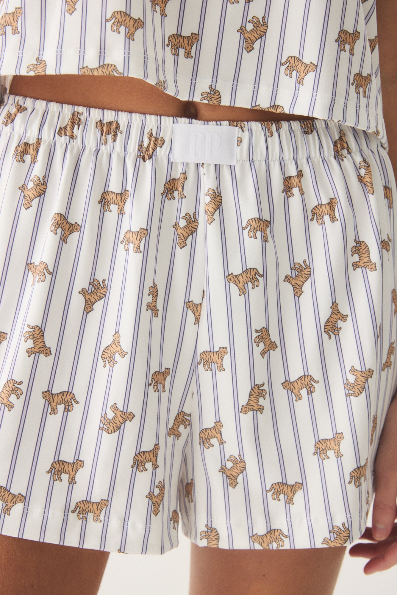 PIJAMA FILIPINAS CORTO
