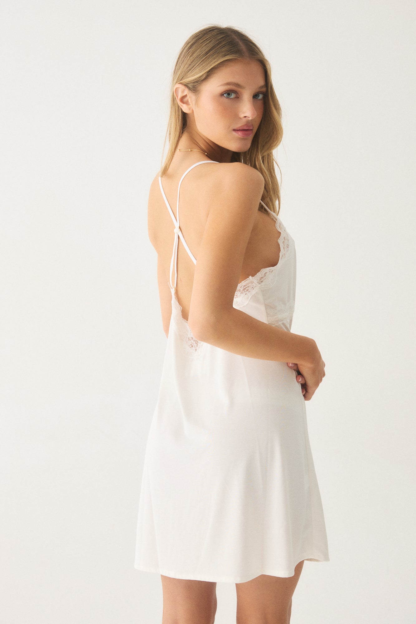 VESTIDO DRACO BLANCO