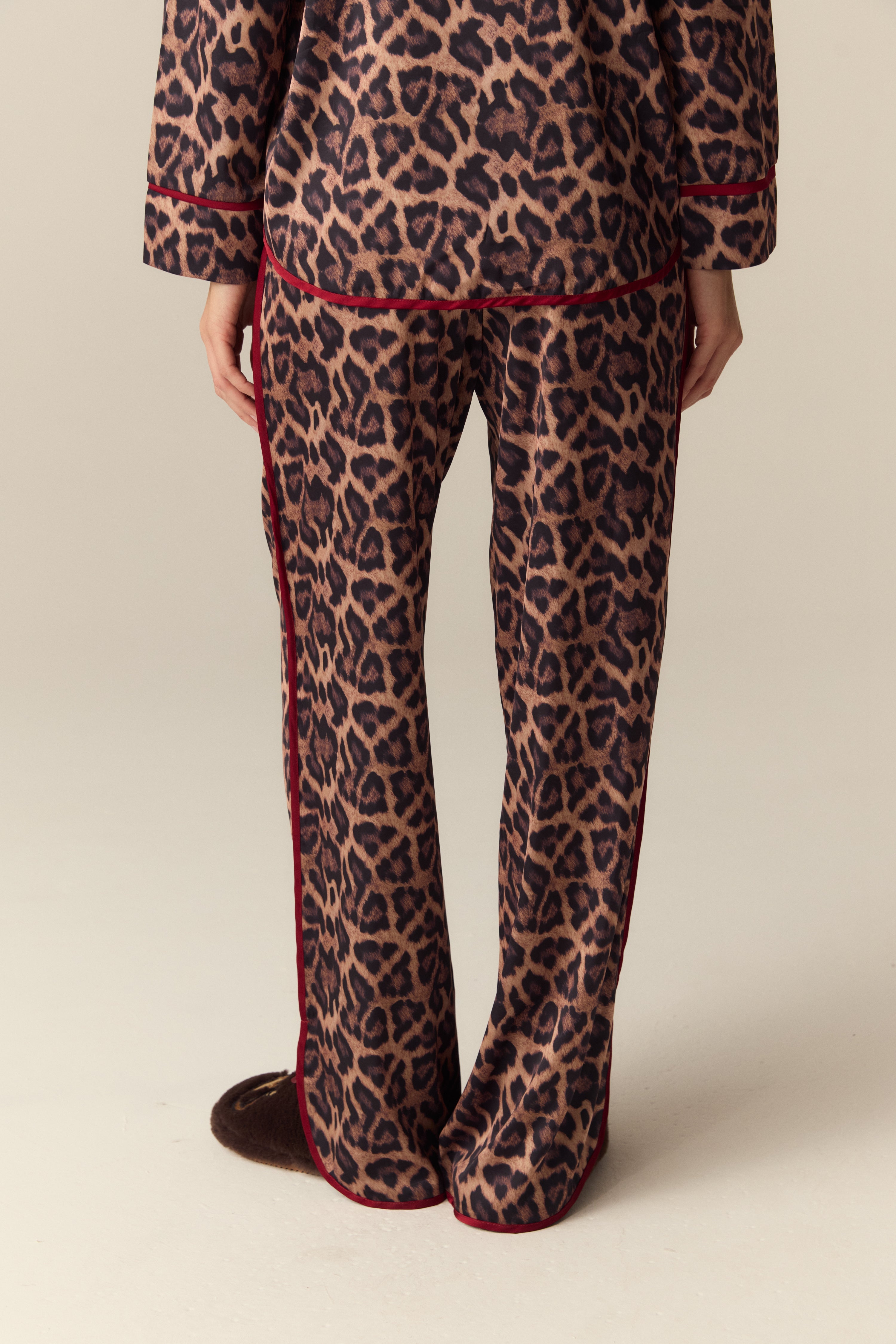 PIJAMA SIRIUS SAVAGE DARK