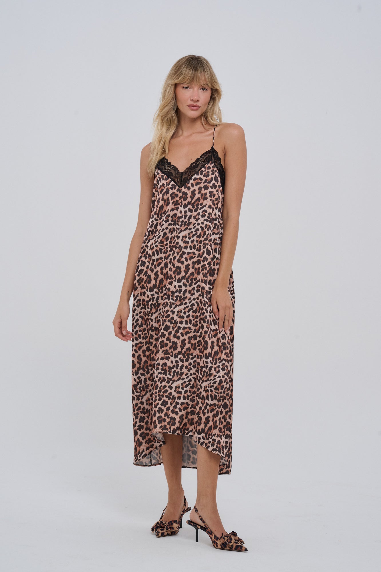VESTIDO ILUKA